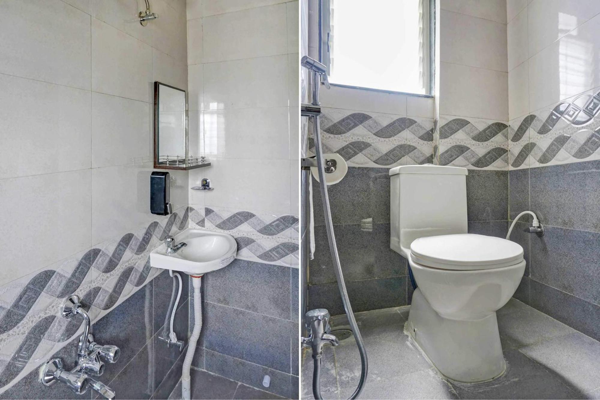 Hotel O Komfort Inn Пуна Экстерьер фото